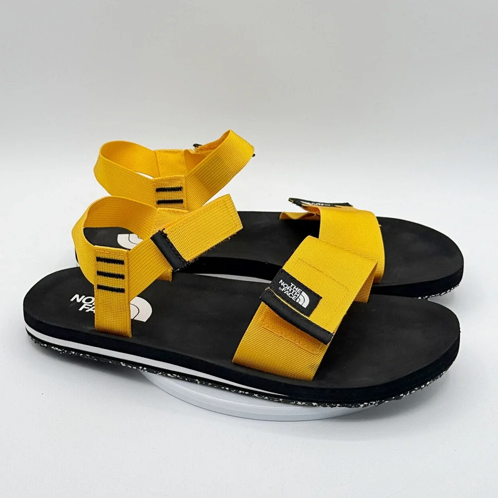 The North Face Skeena Strap Sandal Size 11 Men Gold/Black - NEW no box